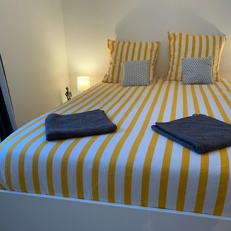Biarritz Centre, Pres Avenue De Verdun, Cosy Apt 2 Pieces , Salon , Chambre Separe, Rue Tres Calme A 10 Minutes A Pied De La Grande Plage Luaran gambar