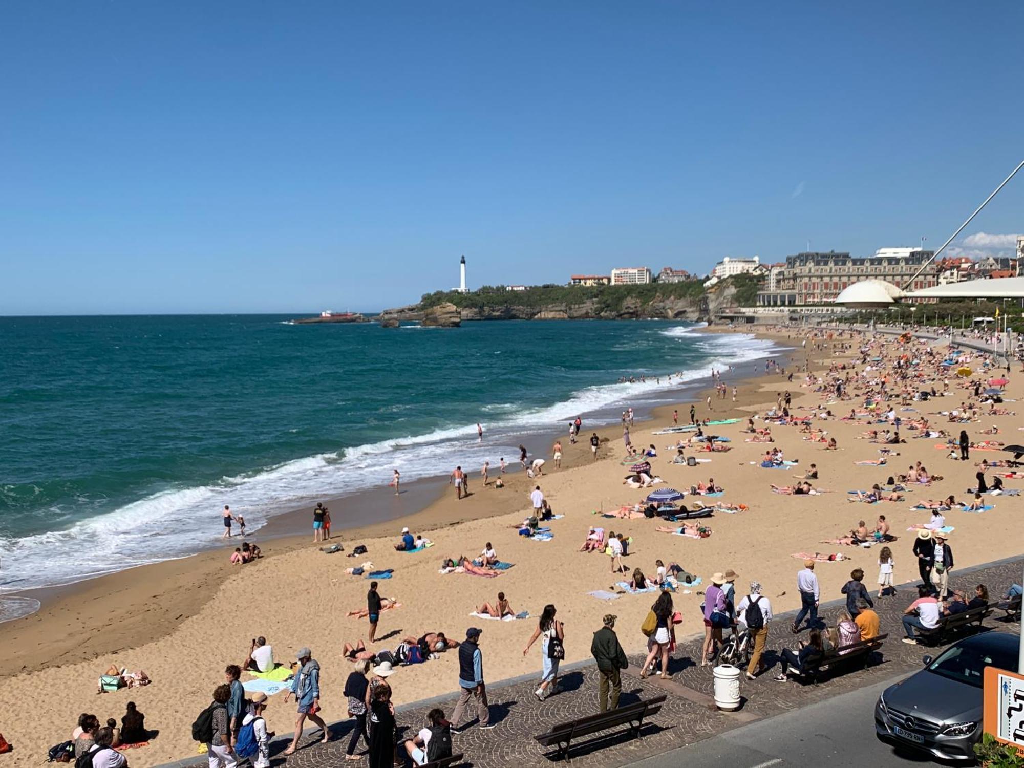 Biarritz Centre, Pres Avenue De Verdun, Cosy Apt 2 Pieces , Salon , Chambre Separe, Rue Tres Calme A 10 Minutes A Pied De La Grande Plage Luaran gambar